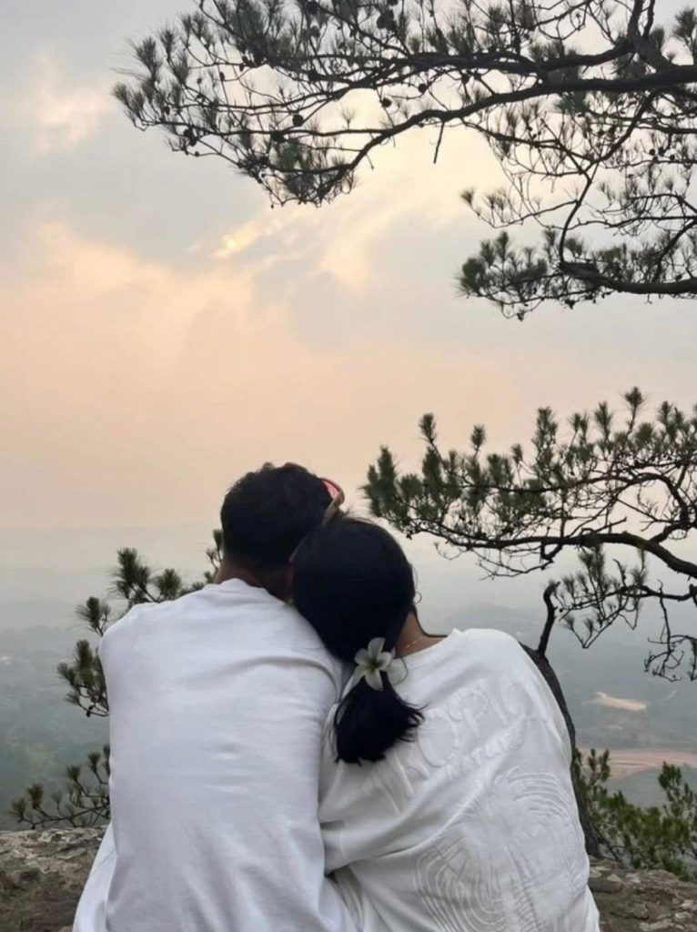 Ngày Ly Hôn Tôi Ra Đi Tay Trắng